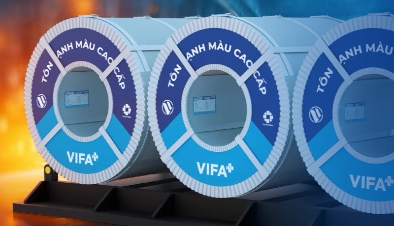 Cuộn tôn lạnh màu VIFA Plus xếp trên giá